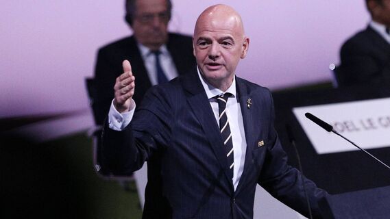 Президент ФИФА обратился к премьер-министру Великобритании по поводу матчей сборных