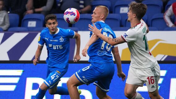 «Динамо» сыграло вничью с «Локомотивом» и не смогло обогнать «Зенит»