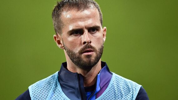 «Барса» отдала Пьянича в аренду «Бешикташу»