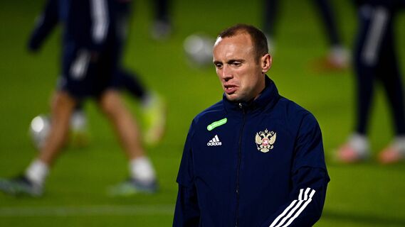 Глушаков покинул сборную России из-за травмы