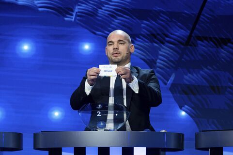 Снейдера подозревают в сотрудничестве с преступной группировкой и отмыванием денег