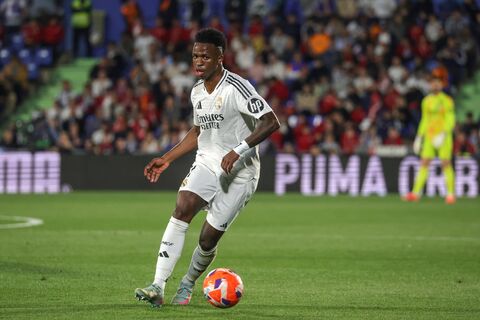 The Athletic: Винисиус Жуниор может покинуть «Реал» из-за зарплатного конфликта