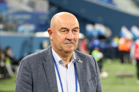 Черчесов предложил ввести налог на футболистов-легионеров